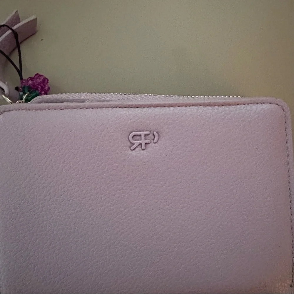 NWT Parfois wallet in lavender - Picture 2 of 13
